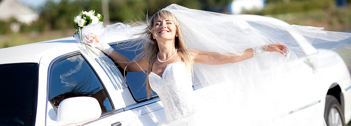 Here Are The Top Reasons To Rent A Limo For Your Wedding